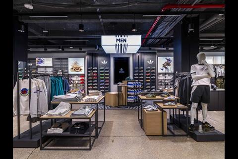 Foot-Locker-34th-Street_8_